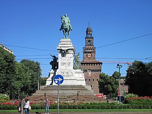 Milano. Garibaldi. Castello Sforzesco IMG 5688