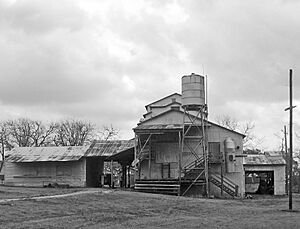 Nation's Oldest Cotton Gin -- Burton, Texas