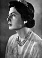 Soraya Pahlavi 1956 (cropped, retouched)