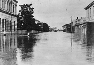 StateLibQld 1 52544 Flooding of the Mary River along Richmond Street, Maryborough, 1893