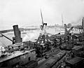 Thornberger hoists unloading ore, Lackawanna ore docks, Buffalo, N.Y. LC-D4-32179