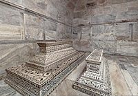 Tombs-in-crypt