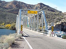 Torilla Flat-Boulder Creek Bridge-1937-12