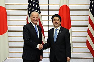 VP Joe Biden and Japanese PM Shinzo Abe 2013 (1)
