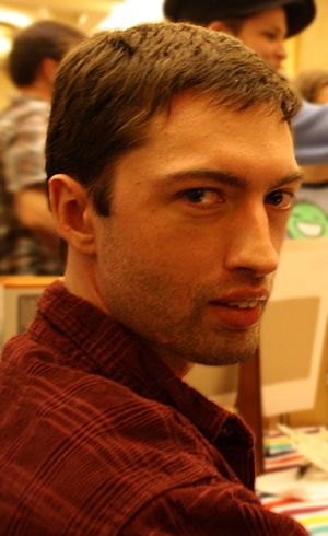 Andrew Hussie (with art blurred).jpg