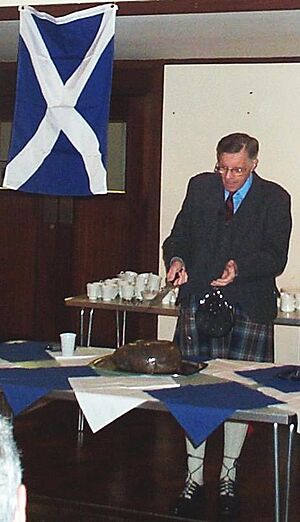 Bob Purdie addressing haggis 20040124