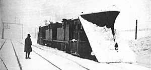 British snowploughs between Darlington and Tebay, Westmoreland (CJ Allen, Steel Highway, 1928)