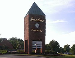 Broadview Commons Shopping Center