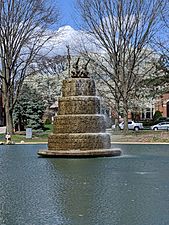 Columbus, OH - Goodale Park fountain