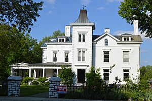Dowling House in Lawrenceburg