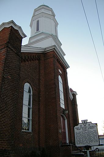 First Baptist Church West Main Street, Charlottesville, VA.jpg
