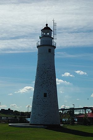 Fort Gratiot Lighthouse (2).jpg