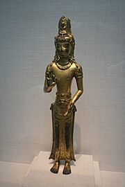 Gilt Bronze Bodhisattva of Compassion, Kingdom of Dali, Yunnan, 12th Century (10433694073)