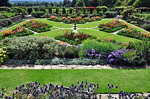 Hestercombe Gardens (6097257589).jpg