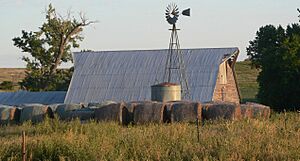 Keith barn (Graham Co, KS) from NNW 1