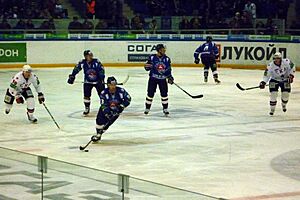 Matt Ellison (Torpedo) attacks SKA