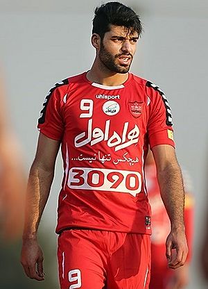 Mehdi Taremi in training