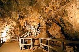 Mitchell Caverns Walkway.jpg