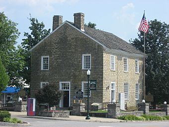 Old Green County Courthouse, northern and western sides.jpg