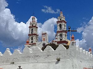 Parroquia de San Bernardino de Siena en Contla, Tlaxcala 01.jpg