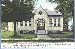 Town library, about 1906