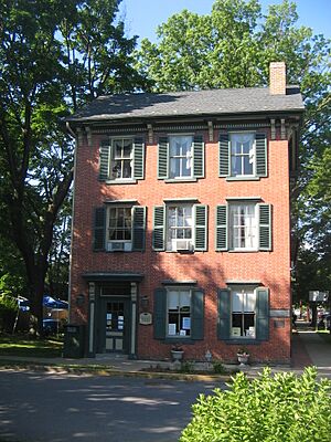 Priestley-Forsyth Memorial Library