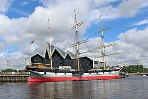The Riverside Museum with The Tall Ship berthed outside
