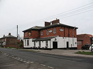 The Wenlock Arms Wheldrake - geograph.org.uk - 353801.jpg