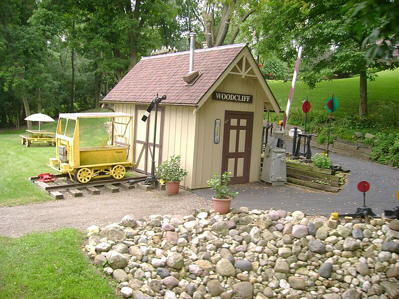 Woodcliff Depot (2790920082)