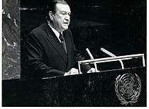 1980. Agosto, 27. Discurso como presidente de la Unión Interparlamentaria Mundial ante la Asamblea de las Naciones Unidas, New York