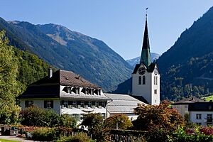 B-Schwanden-BL-Ref-Kirche