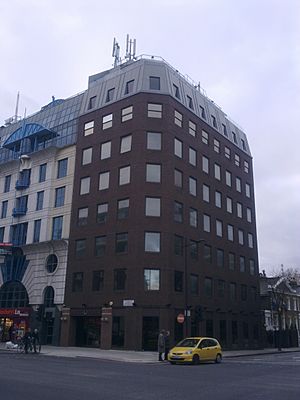 Embassy of Paraguay in London 1.jpg