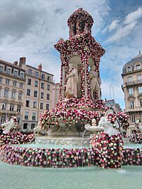 Festival des roses - Fontaine des Jacobins
