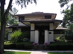 Frank B. Henderson House (Elmhurst, Illinois) 01