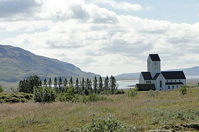 General view of Skalholt and the cathedral