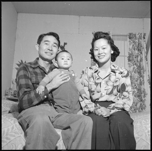 Heart Mountain Relocation Center, Heart Mountain, Wyoming. Paul and Alice Nakadate and their son Pa . . . - NARA - 539257