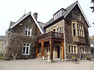 Holbeck Ghyll Hotel (geograph 3406459).jpg