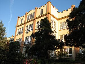 Kitsilano-Sec-3