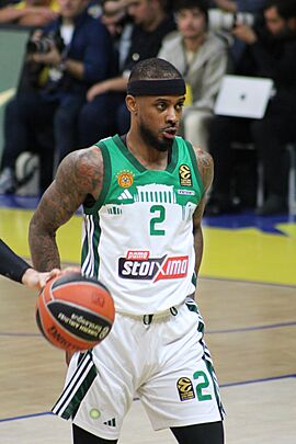 Lorenzo Brown 2 Panathinaikos BC 20241025 (1).jpg