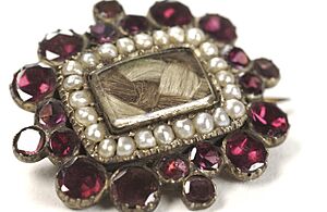 Mourning brooch containing the hair of a deceased relative. Wellcome L0036393