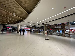 Palisades Center Interior near Food Court