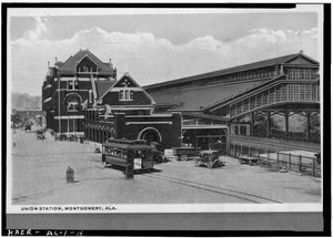 Photocopy of a Postcard, Alabama Archives- circa 1915. VIEW LOOKING NORTHWEST - Louisville and Nashville Railroad, Union Station Train Shed, Water Street, opposite Lee Street, Montgomery, Montgomery HAER ALA,51-MONG,23A-16