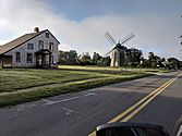 Replica saltbox home and gardiner mill 20180916 075229