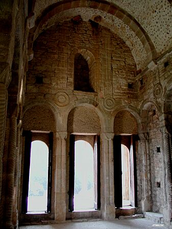 Santa Maria del Naranco-8