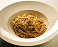 Spaghetti alla Carbonara (cropped)