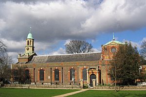 St-Anne-church-Kew-5857.jpg