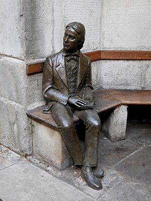 The Statue of John Keats in the London Borough of Southwark