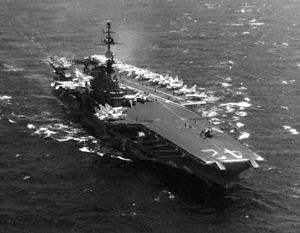 USS Franklin D. Roosevelt (CVA-42) underway in the Mediterranean Sea in 1971