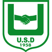 US Douala (logo).png
