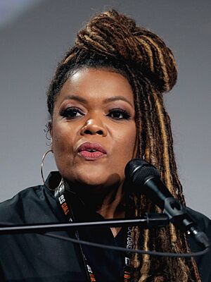 Yvette Nicole Brown in 2019.jpg